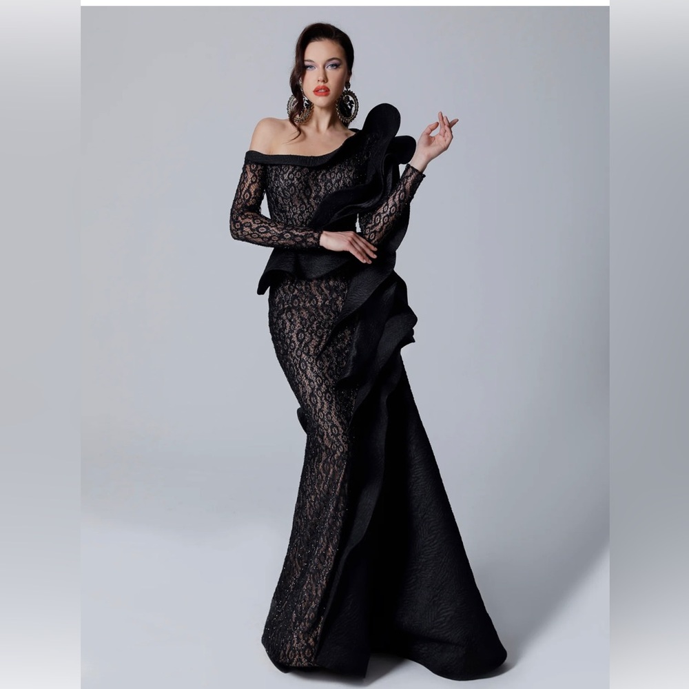 Brand new Fouad Sarkis dress